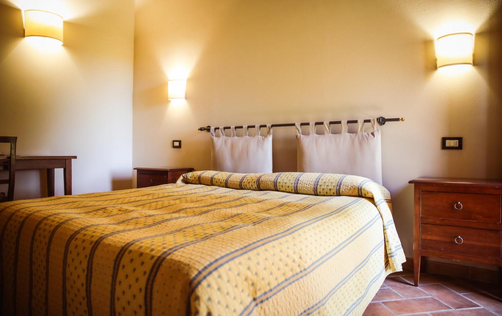 Agriturismo La Vecchia Quercia مونتيميرانو المظهر الخارجي الصورة