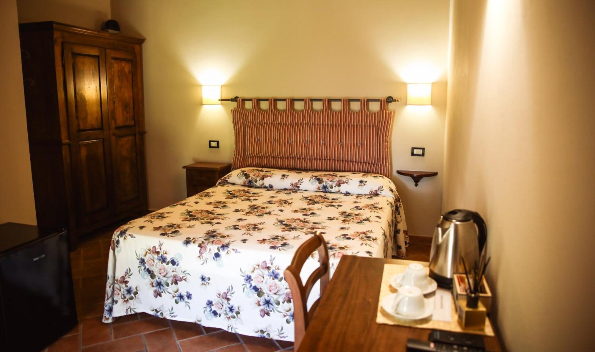 Agriturismo La Vecchia Quercia مونتيميرانو المظهر الخارجي الصورة