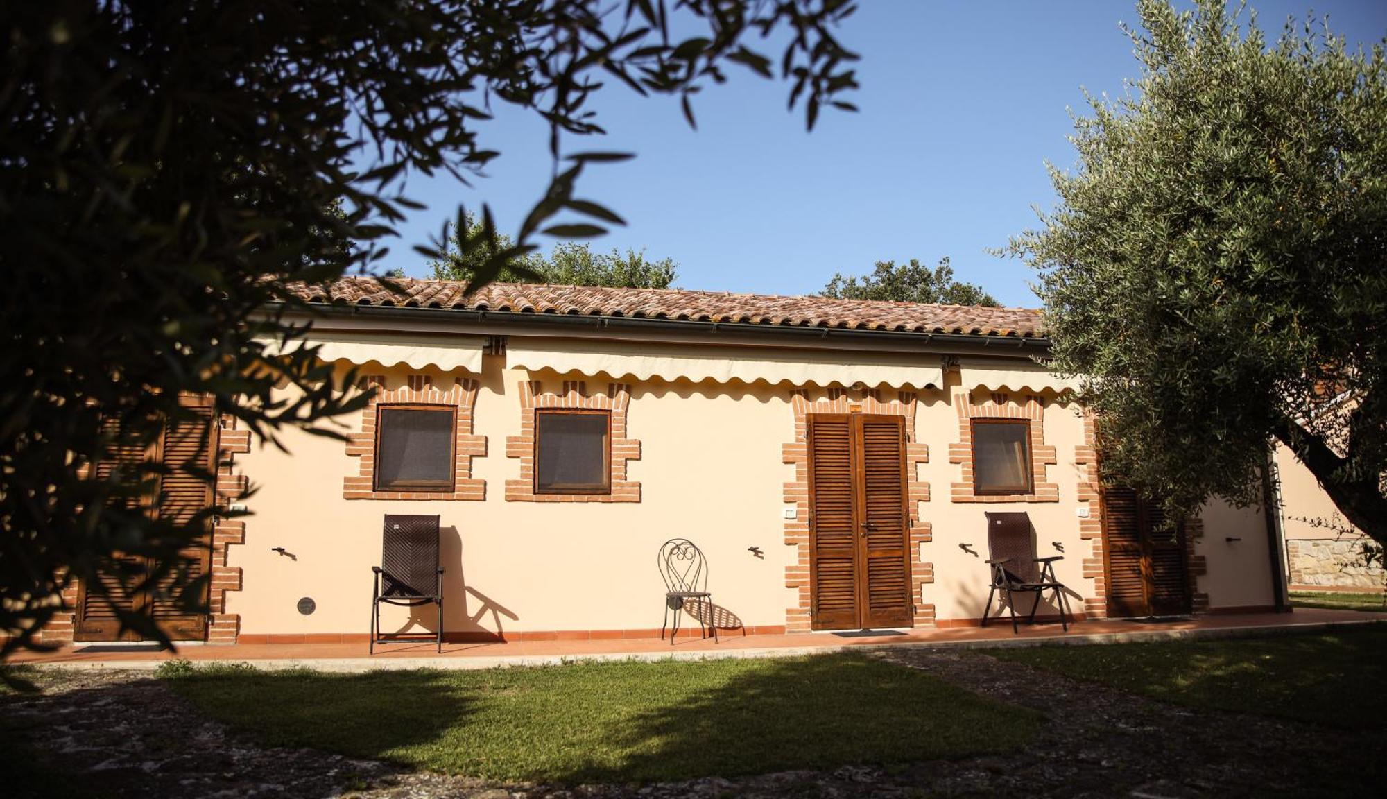 Agriturismo La Vecchia Quercia مونتيميرانو المظهر الخارجي الصورة