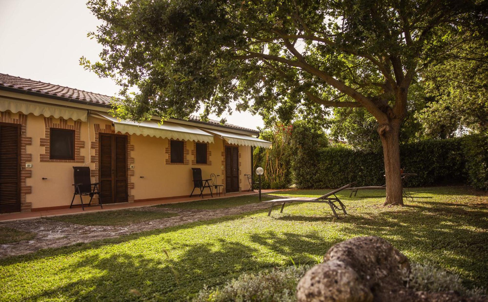Agriturismo La Vecchia Quercia مونتيميرانو المظهر الخارجي الصورة